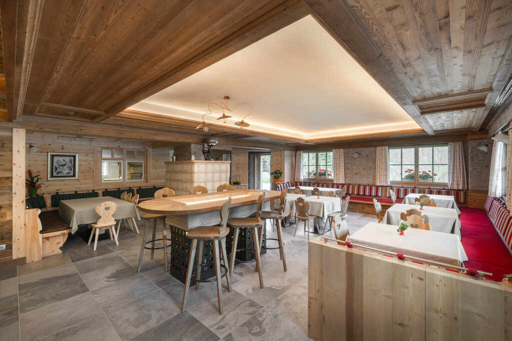 Content Dam Org 3 Images Full Rights Servizi Altri Servizi Artigiani Associati Tislerai Artigiani Associati Tislerai Moena 21