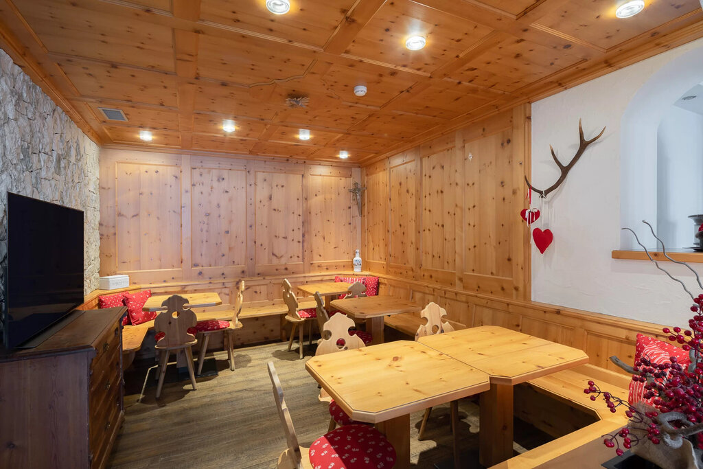 Content Dam Org 3 Images Full Rights Gusto Bar Cavalletto Bar Cavalletto Moena 02