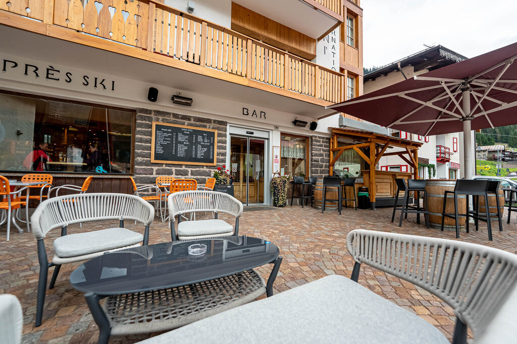 Content Dam Org 3 Images Full Rights Gusto Bar Apres Ski International Bar Apres Ski International Canazei Apt Val Di Fassa Mrizzi 02