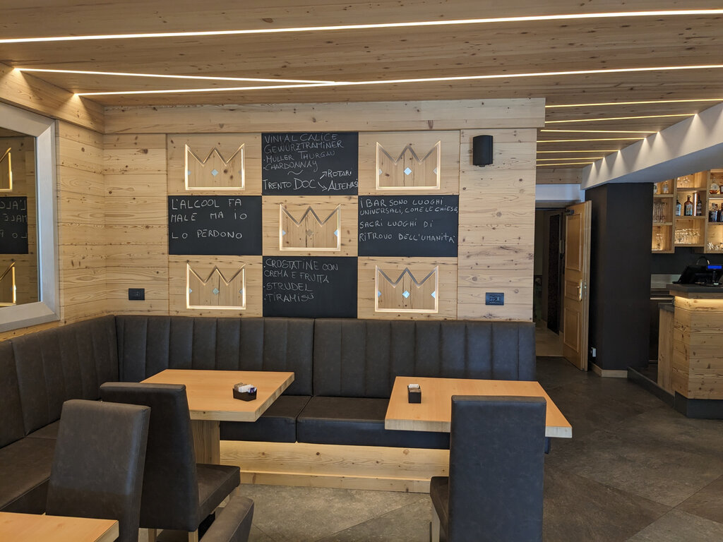 Content Dam Org 3 Images Full Rights Gusto Caffe Bistro Laurino Caffe Bistro Laurino Pozza Archivio Apt Val Di Fassa Dlorenz 03