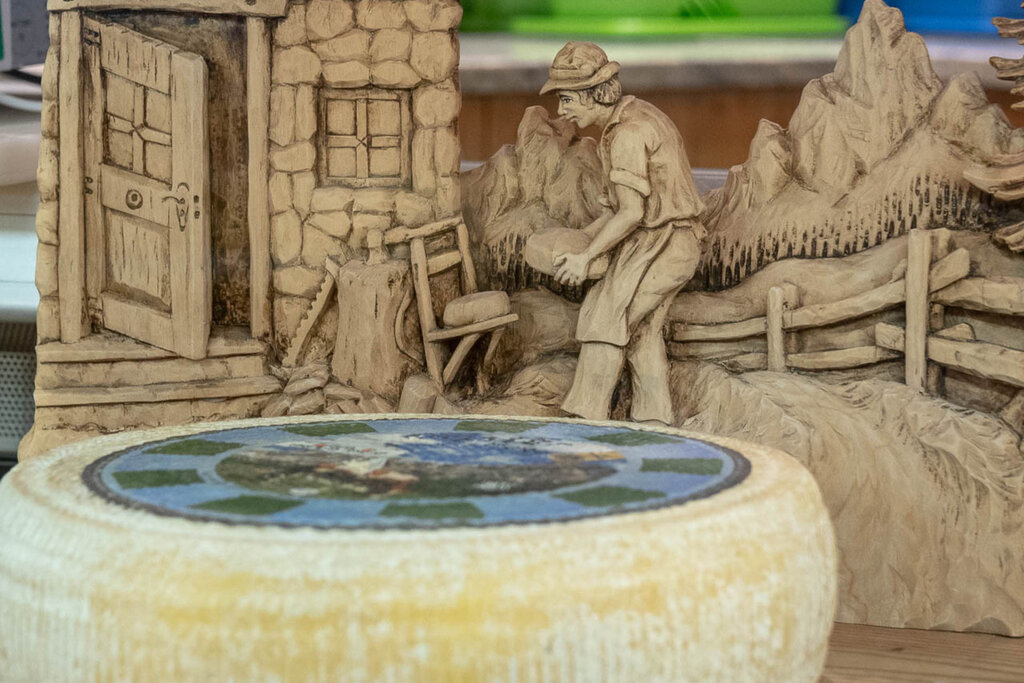 Content Dam Org 3 Images Full Rights Shopping Caseificio Sociale Val Di Fassa   M&egrave;lga De Fascia Pera Caseificio Sociale Val Di Fassa Pera Apt Val Di Fassa Mattia Rizzi 38