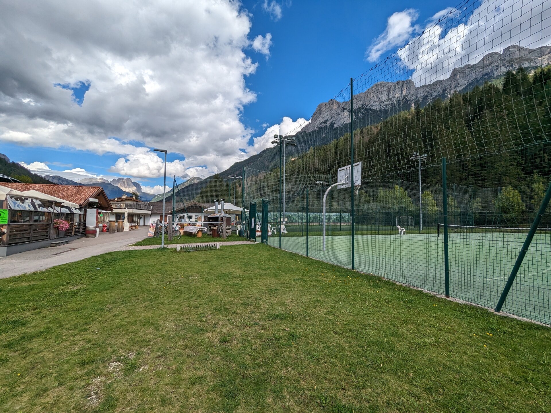 Städtisches Sportzentrum In Soraga