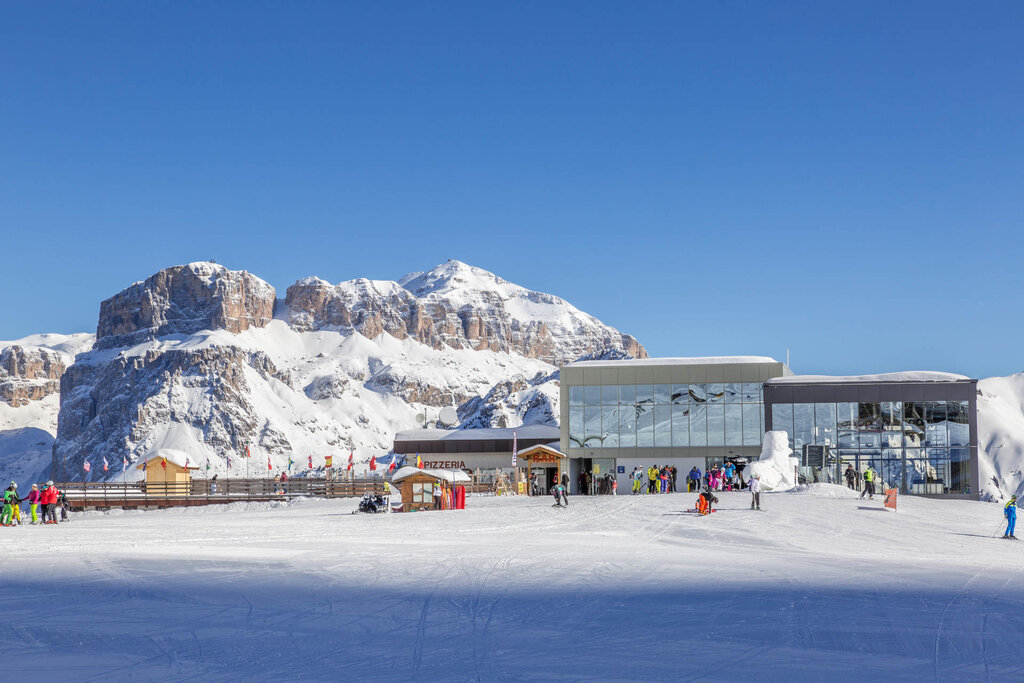 Content Dam Org 3 Images Full Rights Baby Park Ciampark Ciampark Alba Canazei Archivio Apt Val Di Fassa Pramirez