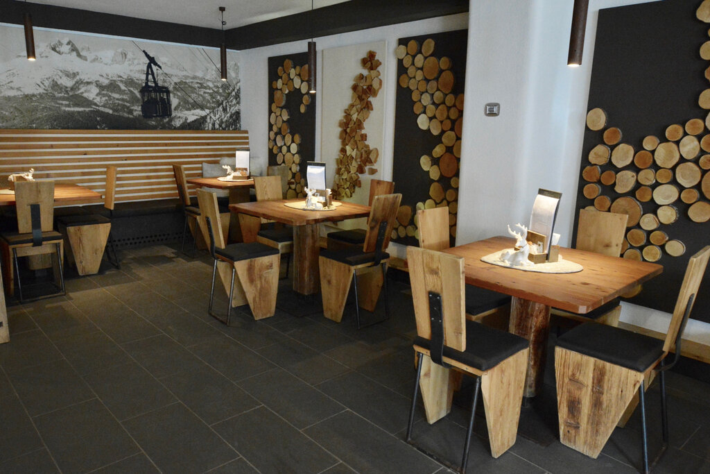 Content Dam Org 3 Images Full Rights Gusto Bar Ristorante Faloria Bistro Barristorante Faloria Bistro 03