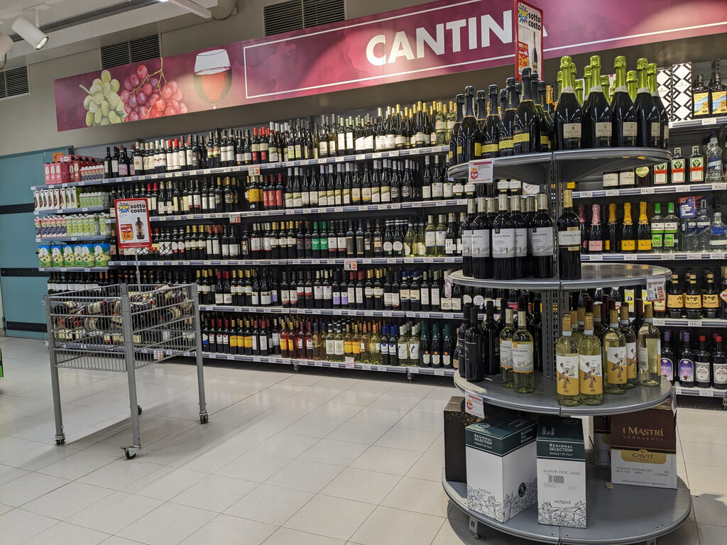 Content Dam Org 3 Images Full Rights Shopping Famiglia Cooperativa Moena   Coop Trentino Famiglia Cooperativa Moena Supermercati Trentini 07