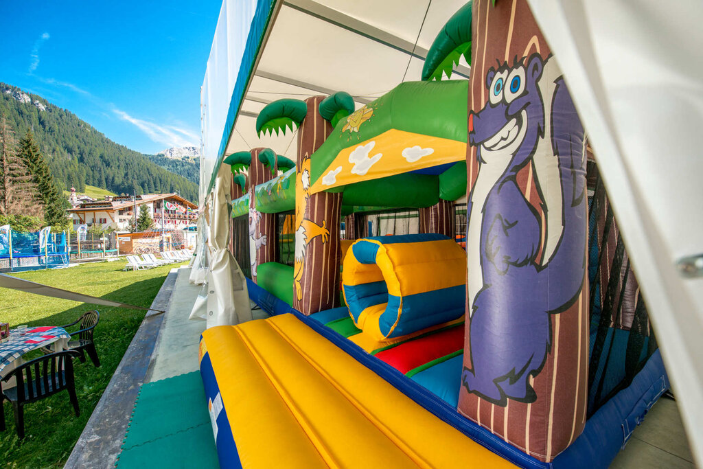 Content Dam Org 3 Images Full Rights Baby Park Fassa Park Canazei Archivio Union Hotels Canazei Fassa Park 5