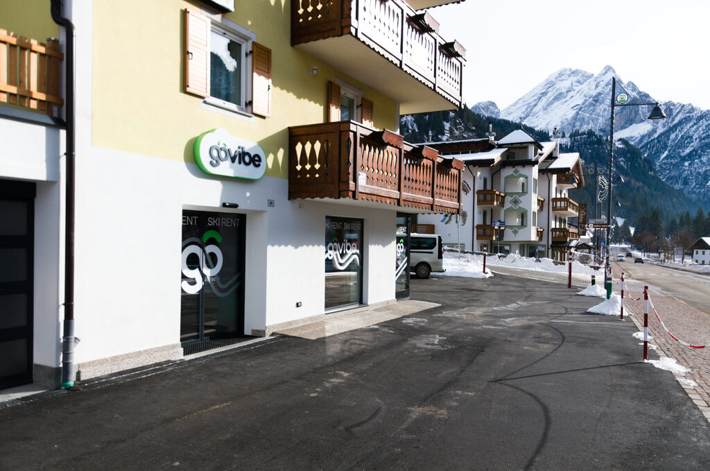 Content Dam Org 3 Images Full Rights Servizi Noleggi Sci E Snowboard Govibe Govibe Ski Rent Canazei 11