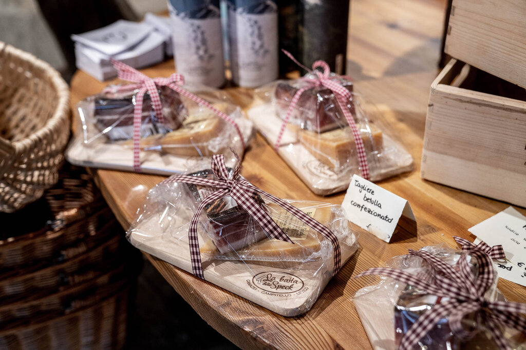 Content Dam Org 3 Images Full Rights Shopping La Baita Dello Speck  Baita Dello Speck Canazei Archivio Apt Val Di Fassa Mrizzi 13