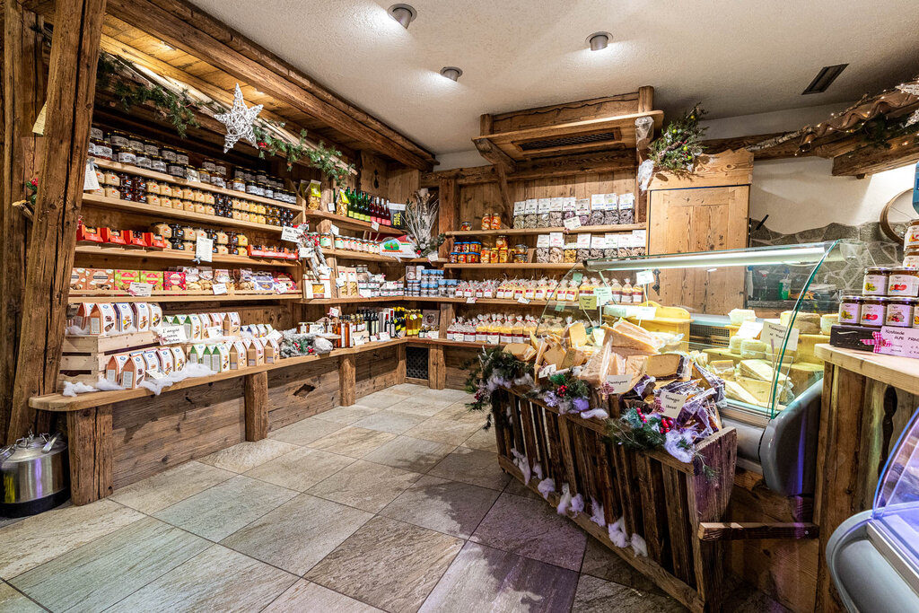 Content Dam Org 3 Images Full Rights Shopping La Baita Dello Speck  Baita Dello Speck Canazei Archivio Apt Val Di Fassa Mrizzi 4