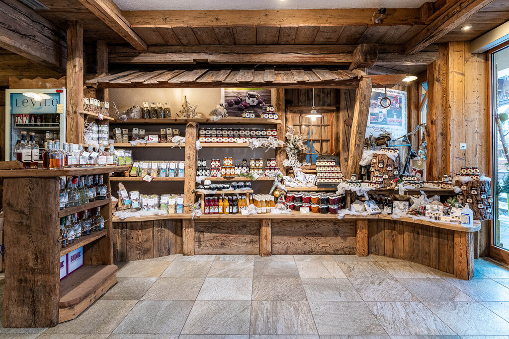 Content Dam Org 3 Images Full Rights Shopping La Baita Dello Speck  Baita Dello Speck Canazei Archivio Apt Val Di Fassa Mrizzi 15