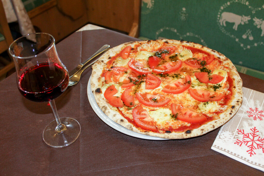 Content Dam Org 3 Images Full Rights Gusto Ristorante Pizzeria La Grotta La Grotta Vigo Archivio Apt Val Di Fassa Mrizzi 09