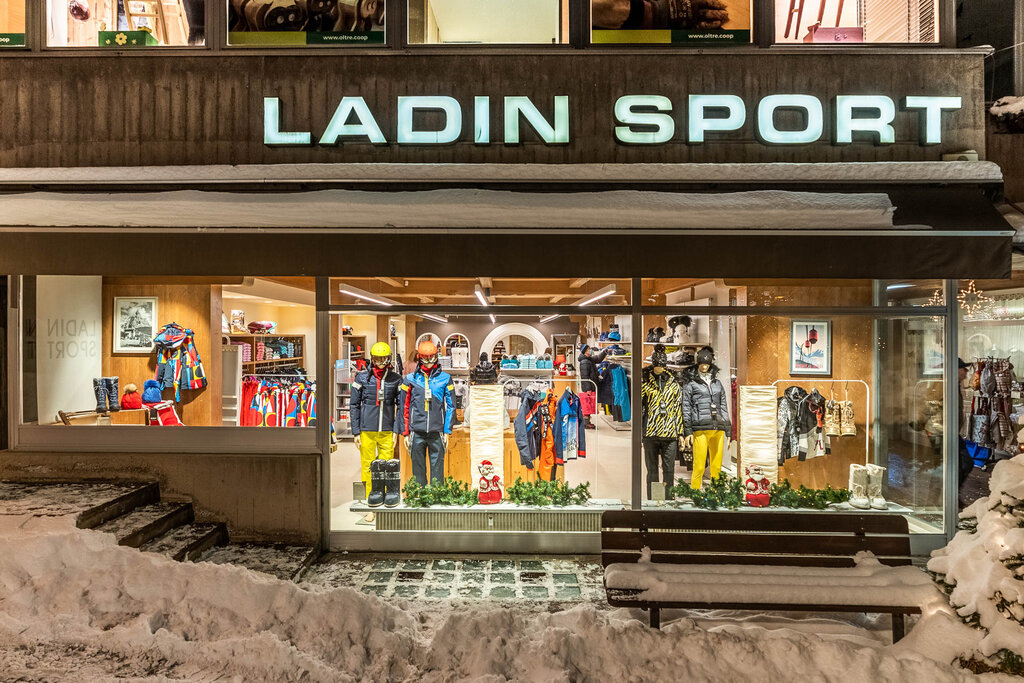 Content Dam Org 3 Images Full Rights Shopping Ladin Sport Campitello Ladin Sport Campitello Archivio Apt Val Di Fassa Mrizzi 1