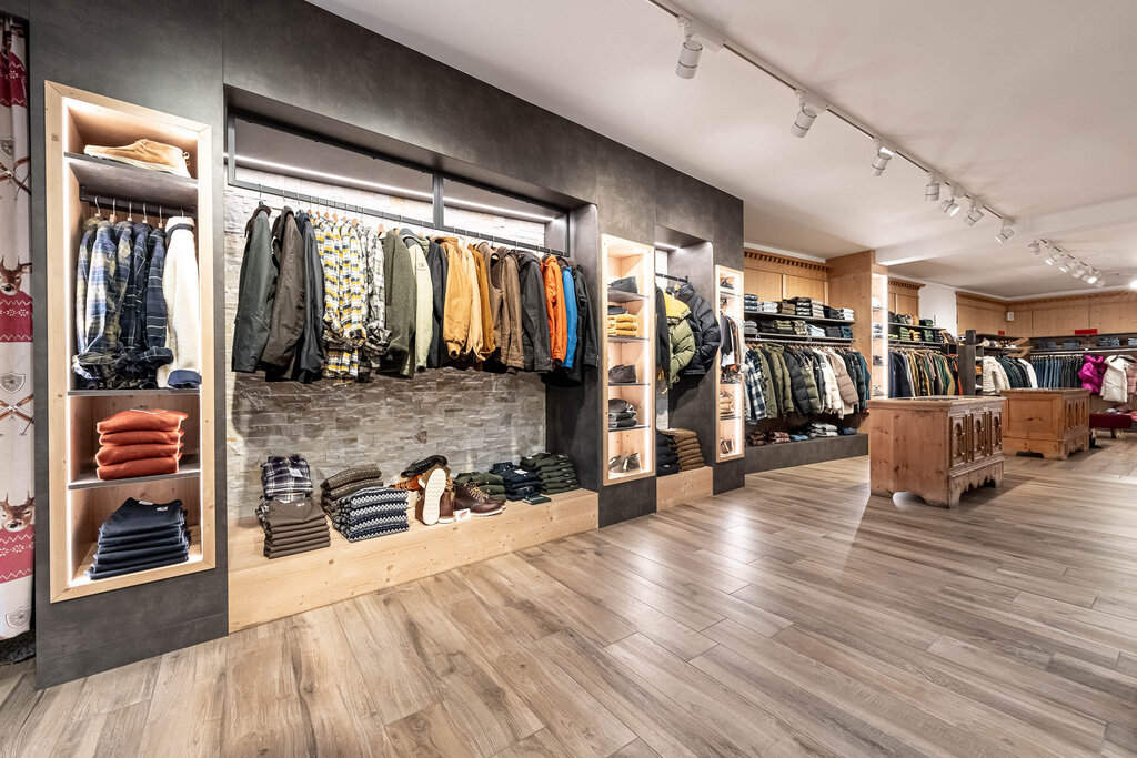Content Dam Org 3 Images Full Rights Shopping Ladin Sportswear Fashion Ladin Sportswear E Fashion Archivio Apt Val Di Fassa Mrizzi 07
