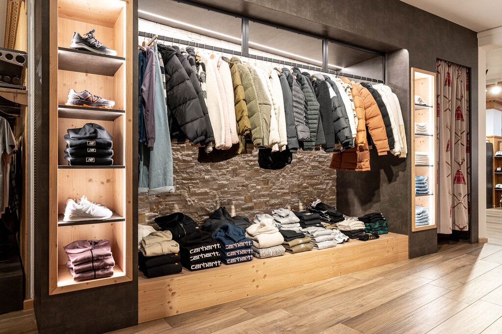 Content Dam Org 3 Images Full Rights Shopping Ladin Sportswear Fashion Ladin Sportswear E Fashion Archivio Apt Val Di Fassa Mrizzi 09