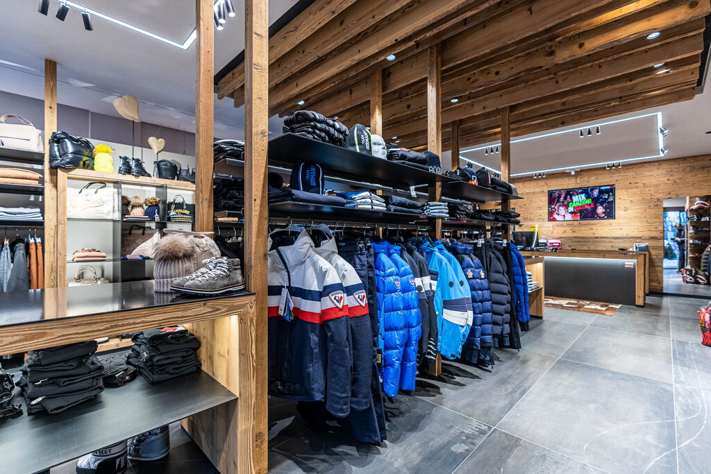 Content Dam Org 3 Images Full Rights Shopping Livio Sport Lodge Liviosportlodge Canazei Apt Val Di Fassa Mattiarizzi Inv (9)