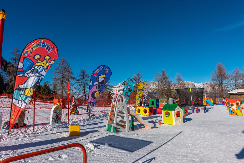 Content Dam Org 3 Images Full Rights Baby Park Lusia Land   Inverno Lusialand 05