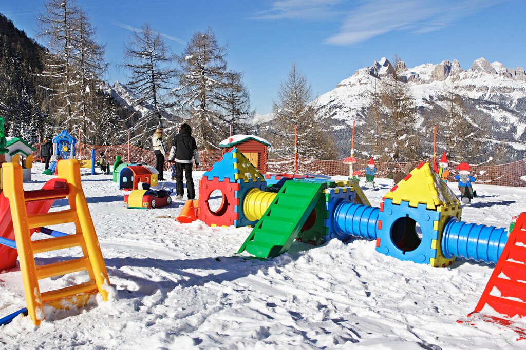 Content Dam Org 3 Images Full Rights Baby Park Lusia Land   Inverno Aptvaldifassa Nangeli Lusialand Chalet Valbona