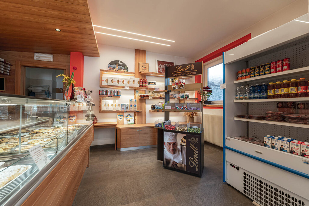 Content Dam Org 3 Images Full Rights Shopping Panificio Pasticceria Boninsegna Panificio Pasticceria Boninsegna Vigo Archivio Apt Val Di Fassa Mrizzi 3
