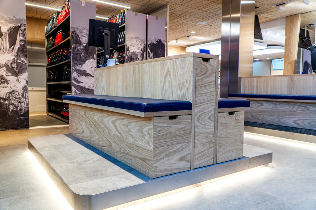 Content Dam Org 3 Images Full Rights Servizi Noleggi Sci E Snowboard Peak Sport Peak Sport Canazei 18