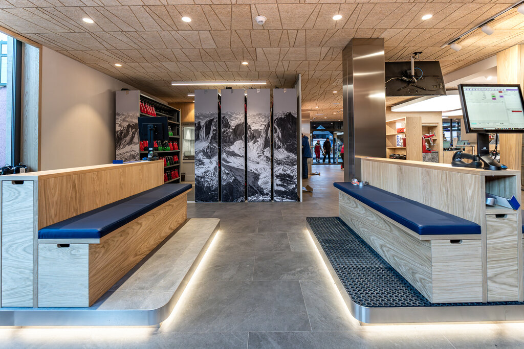 Content Dam Org 3 Images Full Rights Servizi Noleggi Sci E Snowboard Peak Sport Peak Sport 28