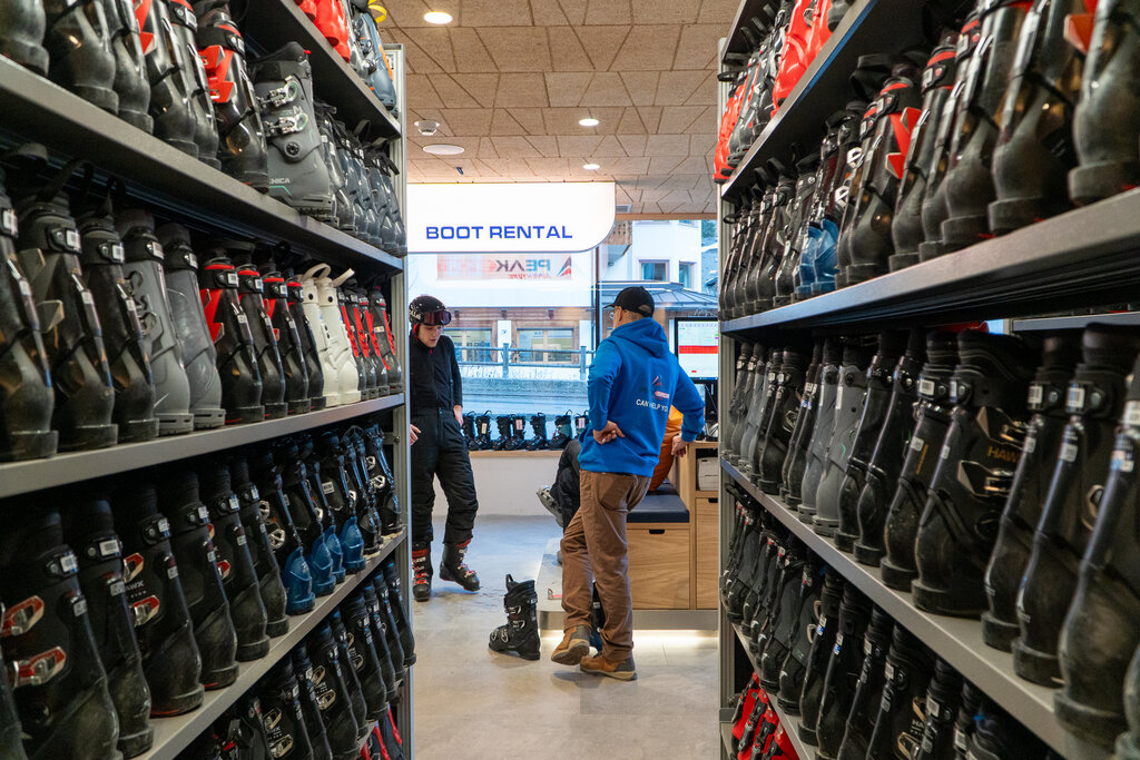 Content Dam Org 3 Images Full Rights Servizi Noleggi Sci E Snowboard Peak Sport Peak Sport Canazei 2