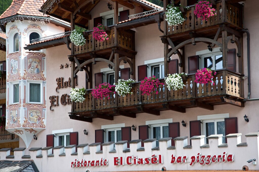 Content Dam Org 3 Images Full Rights Gusto Ristorante Pizzeria Hotel El Ciasel Elciasel Canazei Val Di Fassa 0016