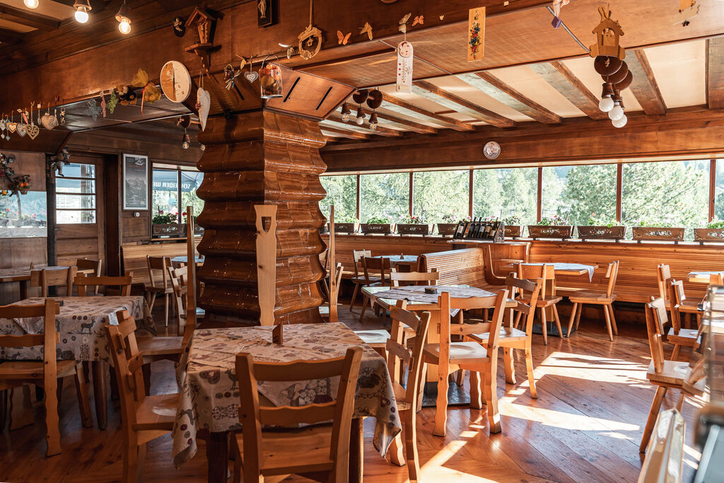 Content Dam Org 3 Images Full Rights Gusto Rifugio Marmolada Castiglioni Rifugio Marmolada Castiglioni Passo Fedaia Archivio Apt Val Di Fassa Mrizzi 304253