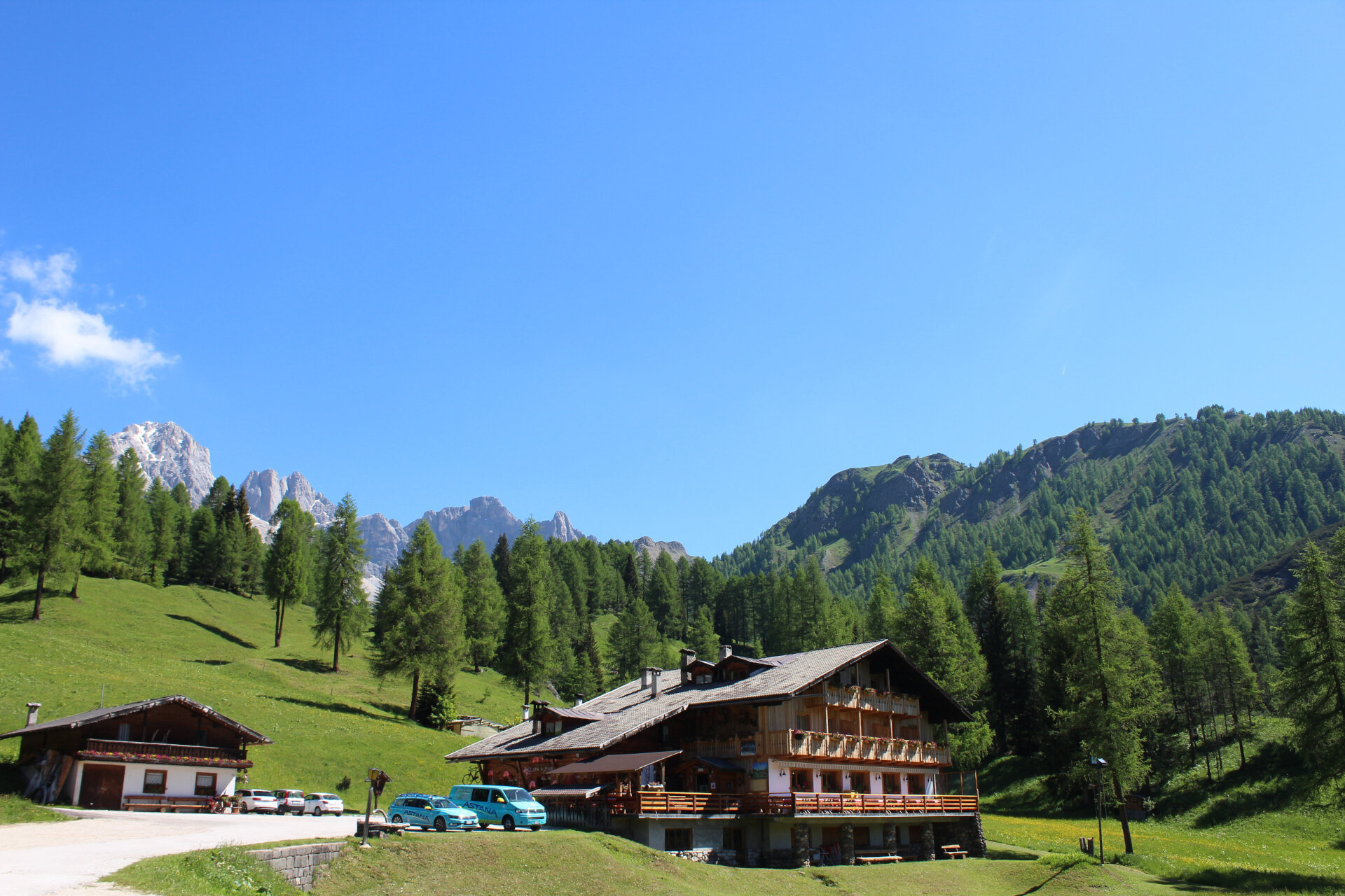 Rifugio Flora Alpina