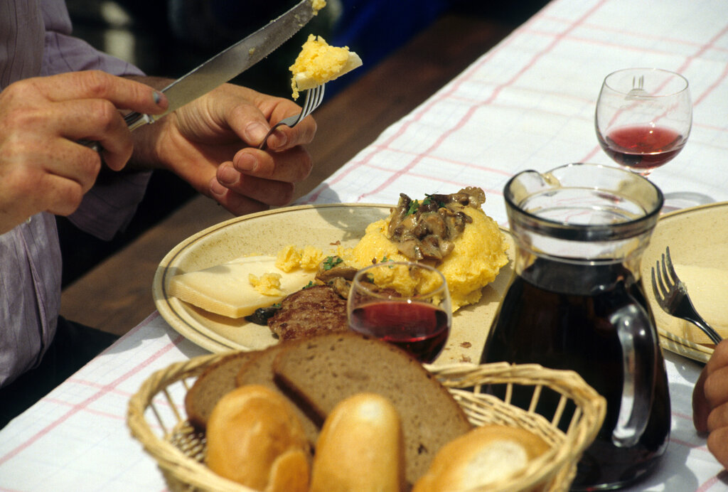 Content Dam Org 3 Images Full Rights Gusto Archivio Apt Val Di Fassa Mangiare In Rifugio 4