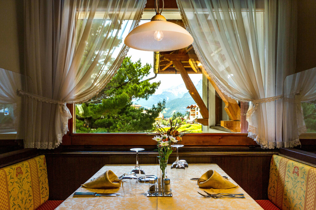 Content Dam Org 3 Images Full Rights Gusto Ristorante Hotel Salvan Ristorante El Salvan Campitello 02