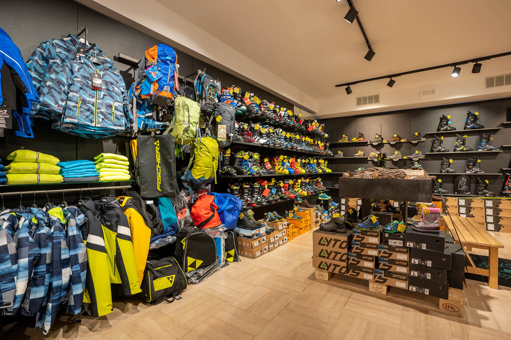 Content Dam Org 3 Images Full Rights Shopping Sport Bernard Sport Bernard Canazei Apt Val Di Fassa Mattiarizzi 7
