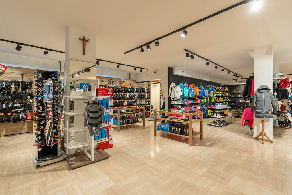 Content Dam Org 3 Images Full Rights Shopping Sport Bernard Sport Bernard Canazei Apt Val Di Fassa Mattiarizzi 13