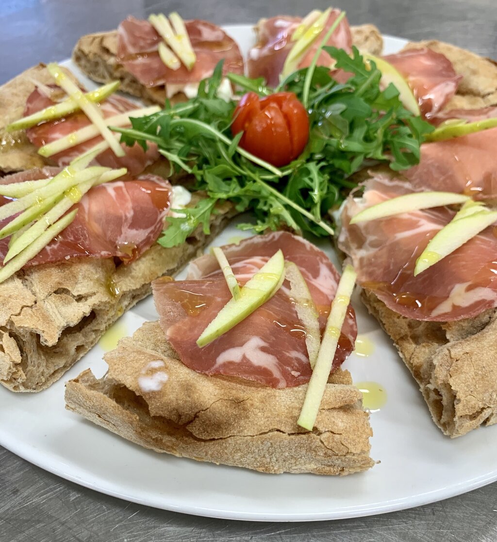 Content Dam Org 3 Images Full Rights Gusto Ristorante Pizzeria Bar Tobi&agrave; Ristorantepizzeriabartobia Campitellodifassa 007