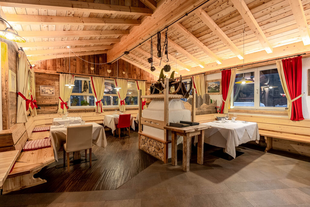 Content Dam Org 3 Images Full Rights Gusto Tobi&agrave; De Zeli Tobia De Zeli Alba Di Canazei Archivio Apt Val Di Fassa Mrizzi 12