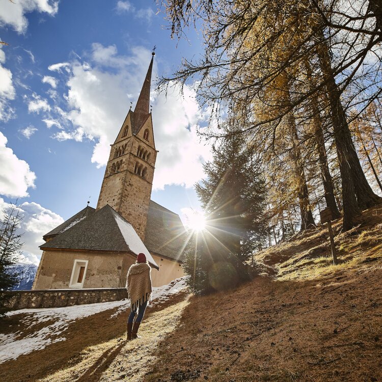 Chiesa di Santa Giuliana a Vigo di Fassa | © Roberto Bragotto - Archivio Immagini ApT Val di Fassa